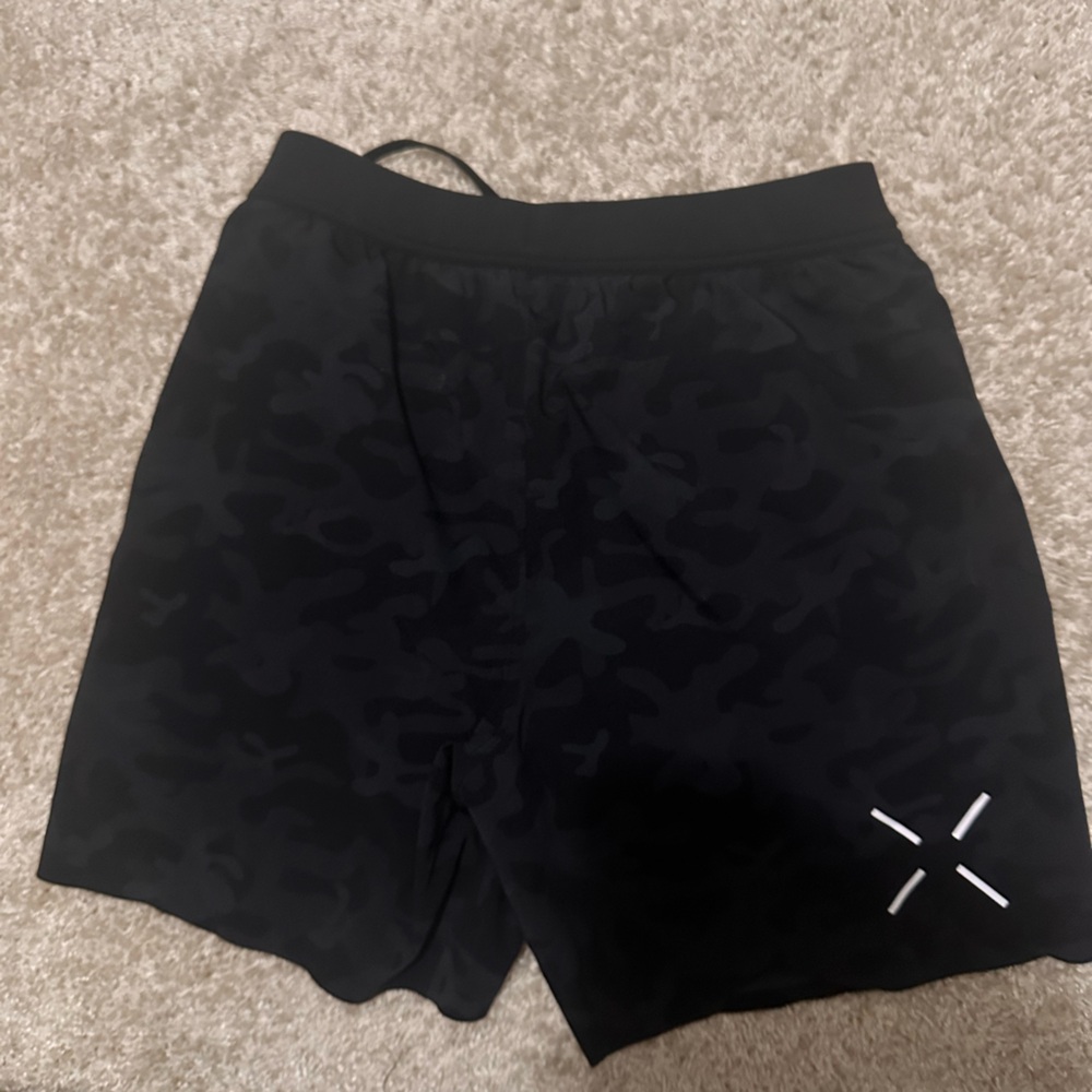 Ten Thousand Interval Short